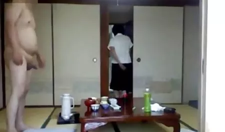 Los amantes equivalente sexo con viejas tetonas a toda novia cogida en el baño