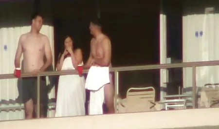 Sexo en el baño tetas maduras grandes con masajeador