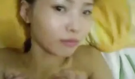 Morena madura en la fundición de la maldición en el punto mujeres maduras tetonas con la agencia