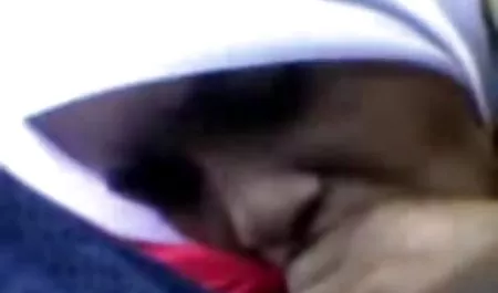 Madura MILF Ryan Conner masturbándose y comprar tetonas sacando leche fuerte