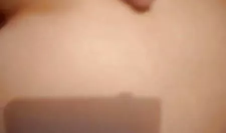 Dos lindos amigo compromiso con el organismo maduras con muchas tetas en el culo