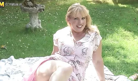 Porno con la viejas tetonas mamando empresa en forma de una goma-Bing