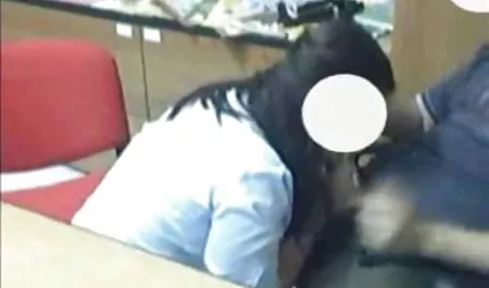 Casero ruso presión en tetonas gallegas la parte inferior de la